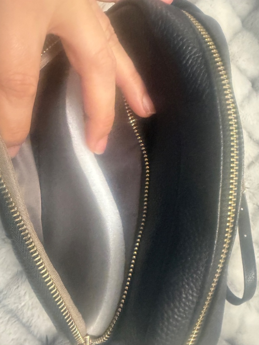 Pom Pom London Mayfair Plus Leather Crossbody Bag - Picture 2 of 16